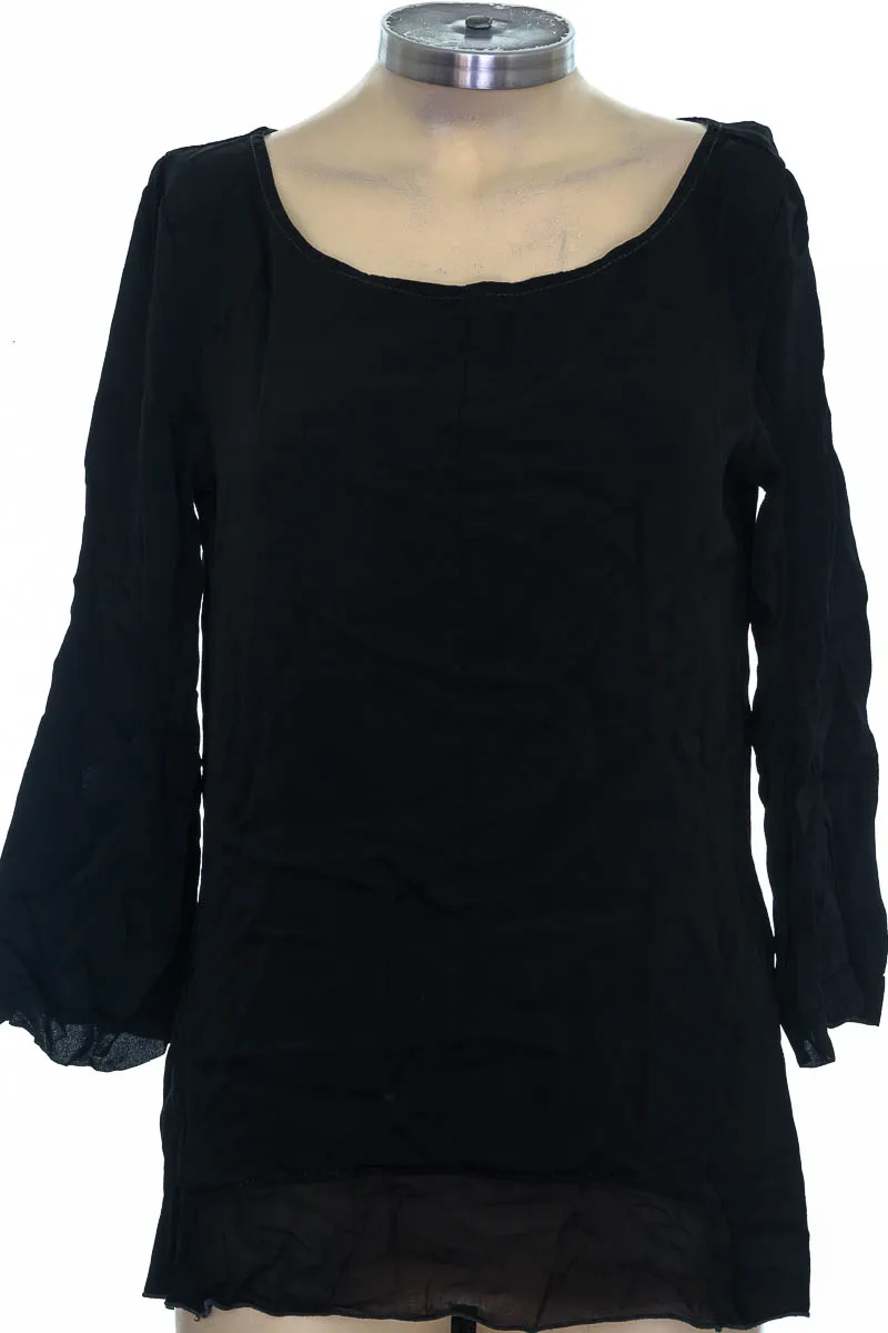 Blusa color Negro - Closeando
