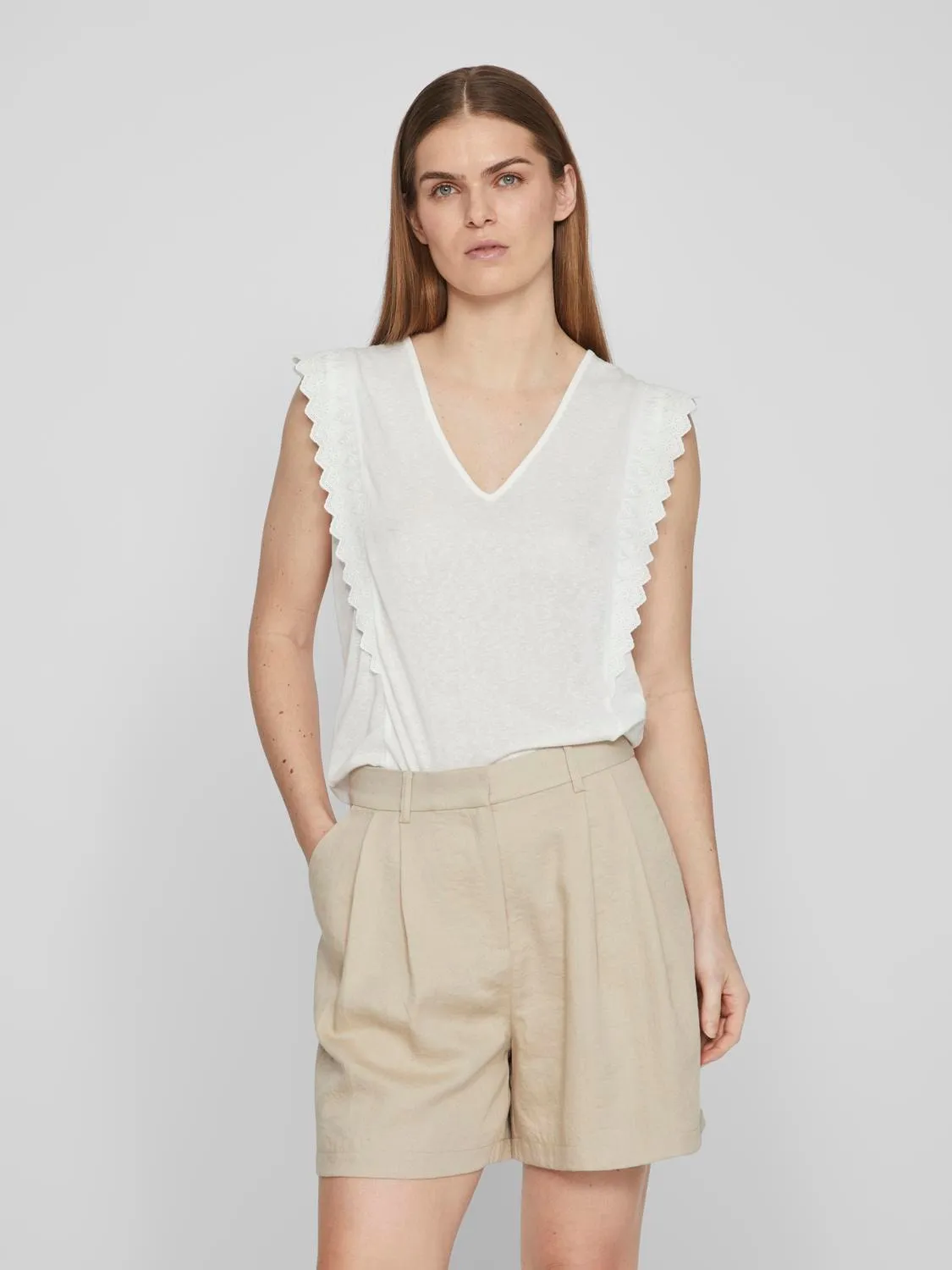 Blusa Miosa Volante Brocado Blanco
