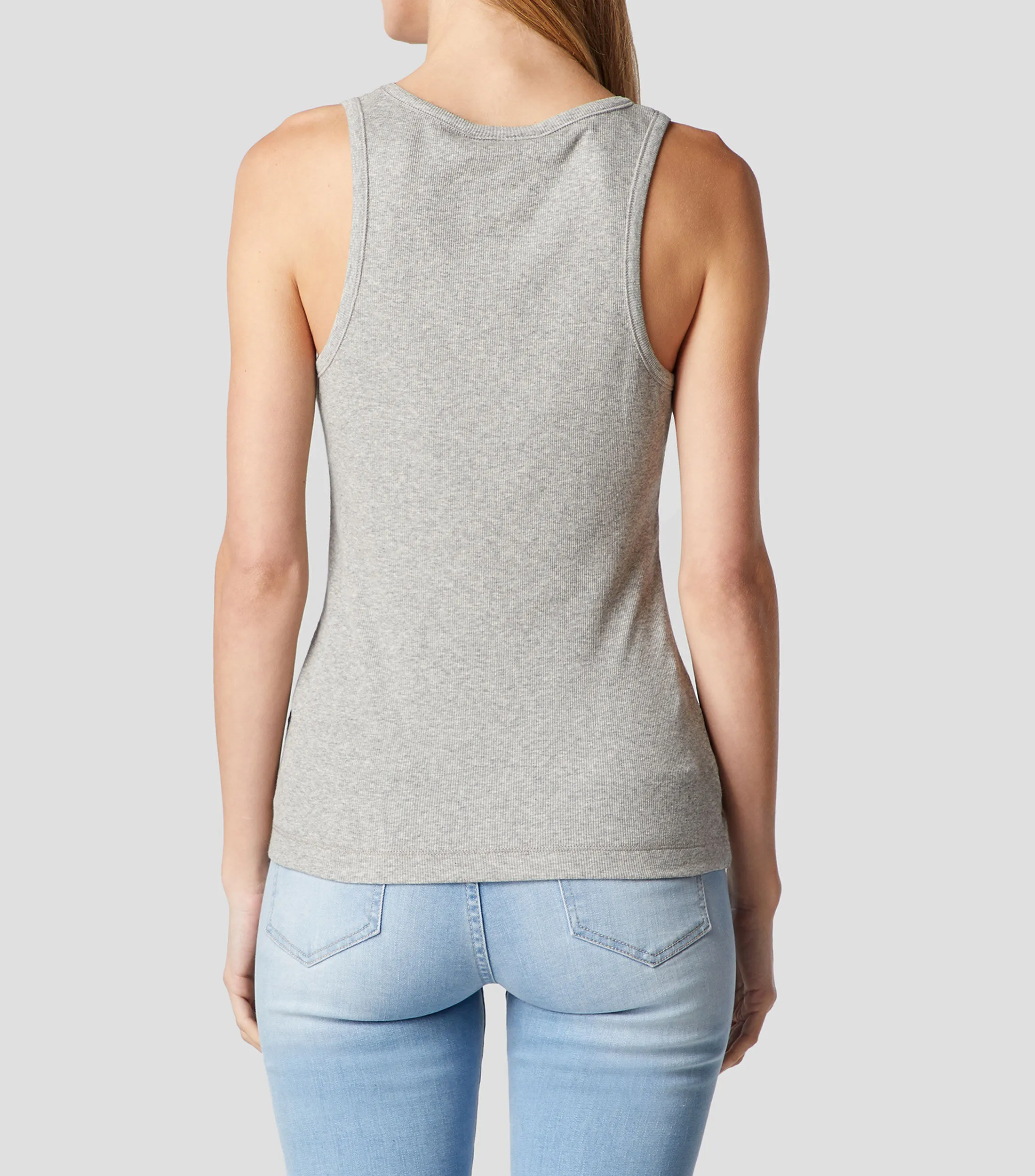 Ganni Playera de cuello redondo sin mangas Mujer