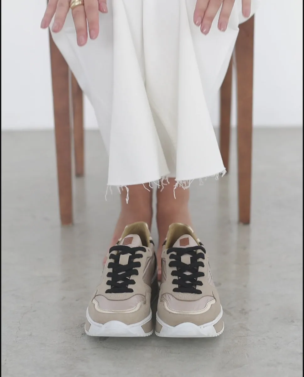 Zapatilla Almanzor Oro